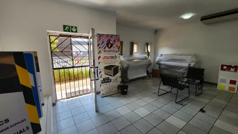 121 Fleming Rd, Meadowdale 1400m² Industrial Unit To LEt (7)